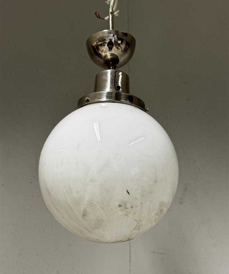 Vintage pallovalaisin