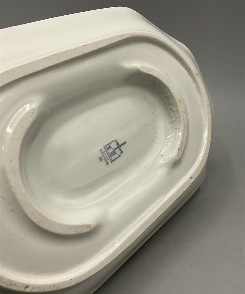 Arabia Diamant kastikekaadin, piippuleima