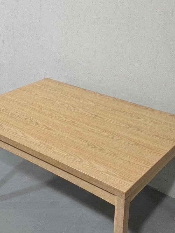 Isku ruokapöytä 120x80 valkovahattu