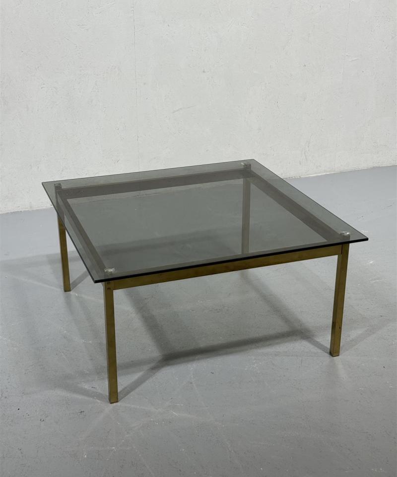 Savulasi sohvapöytä, metalli