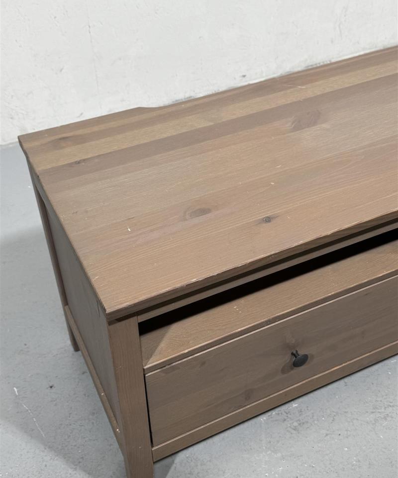 Ikea Hemnes taso 124cm