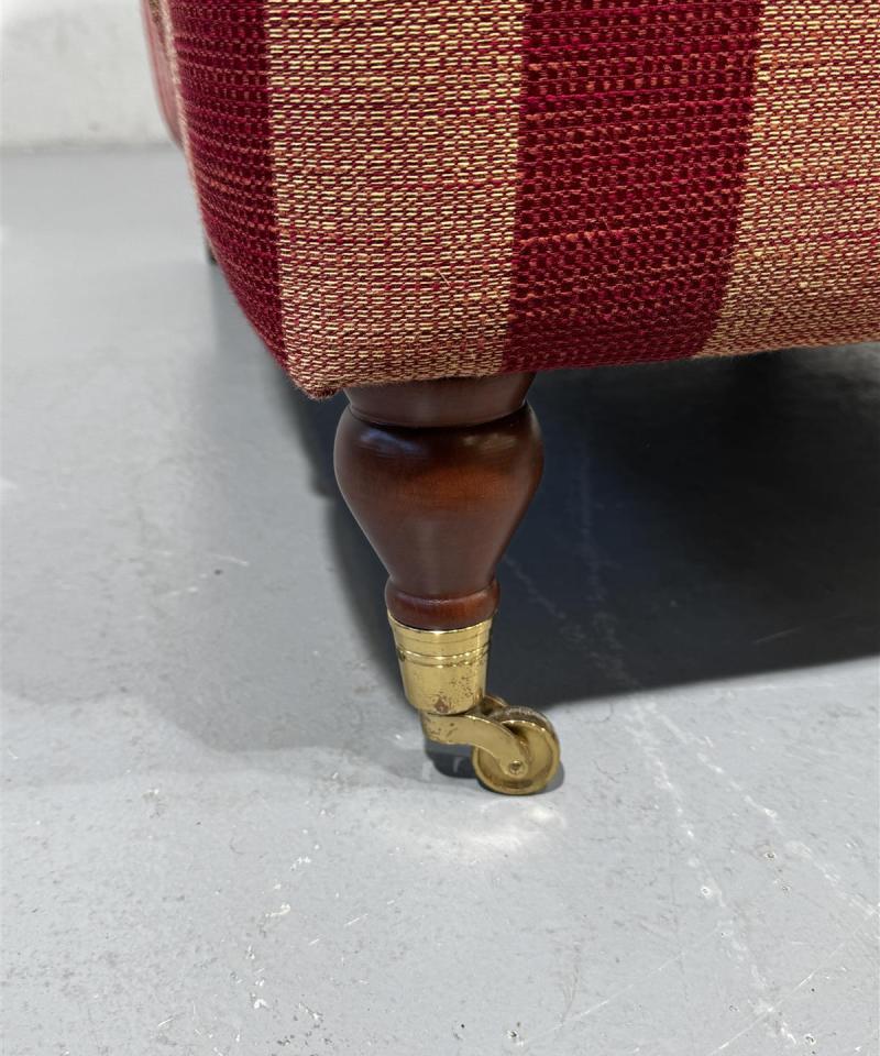 Boknäs Howard nojatuoli ja rahi, punaraita