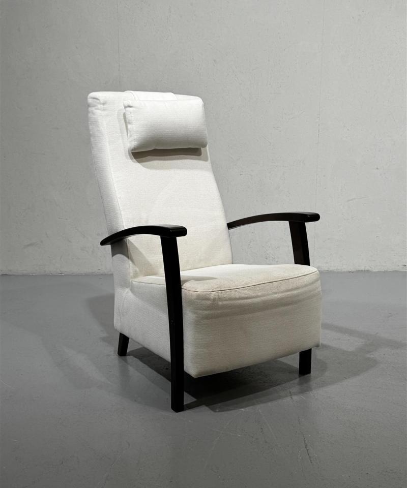 Mila nojatuoli valkoinen