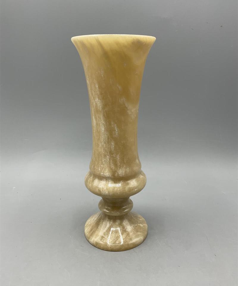 Technominoiki onyxmaljakko