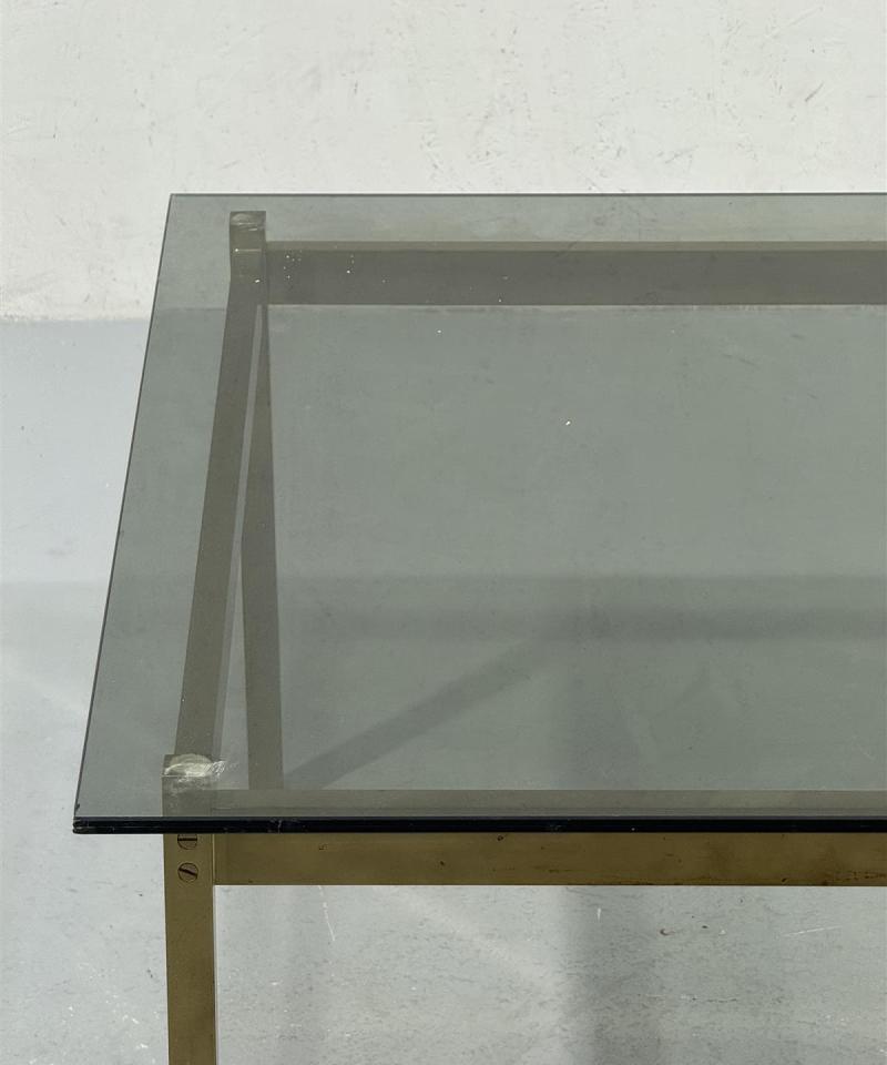 Savulasi sohvapöytä, metalli