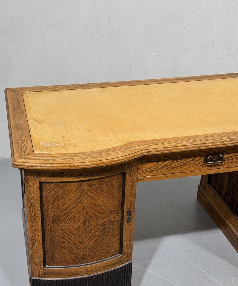 Vintage kirjoituspöytä puu 147cm