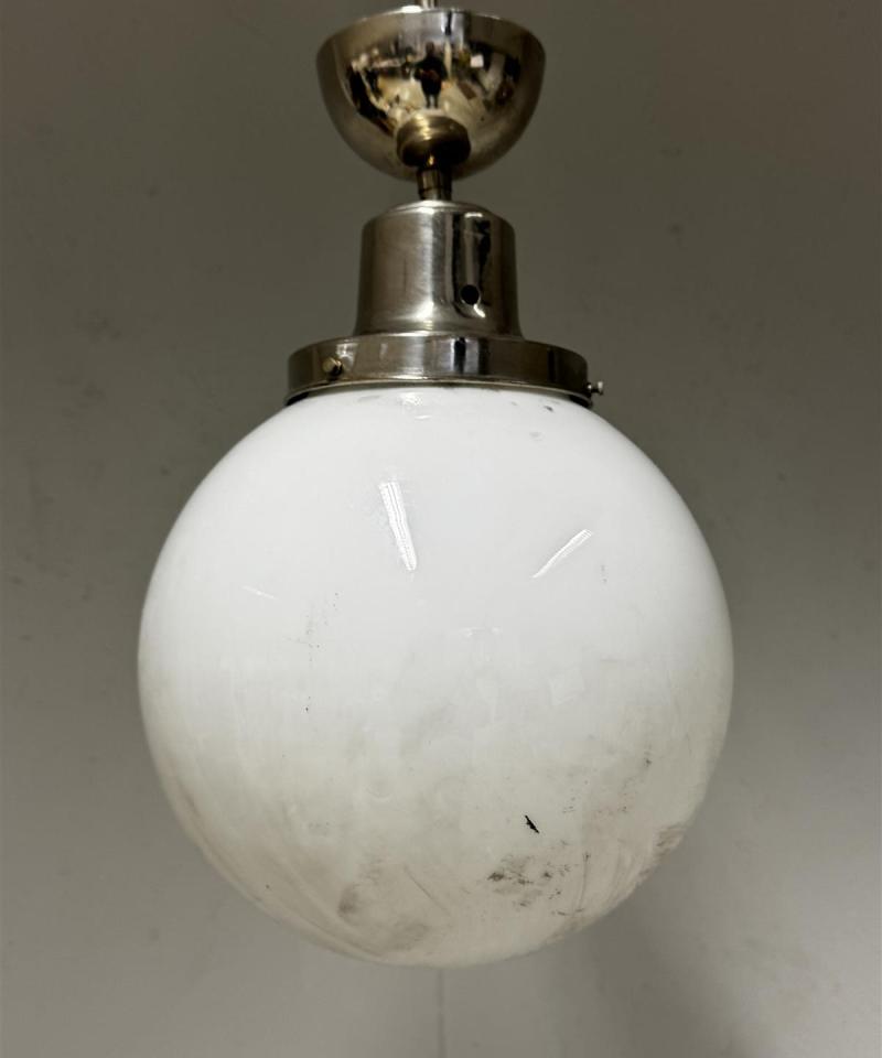 Vintage pallovalaisin