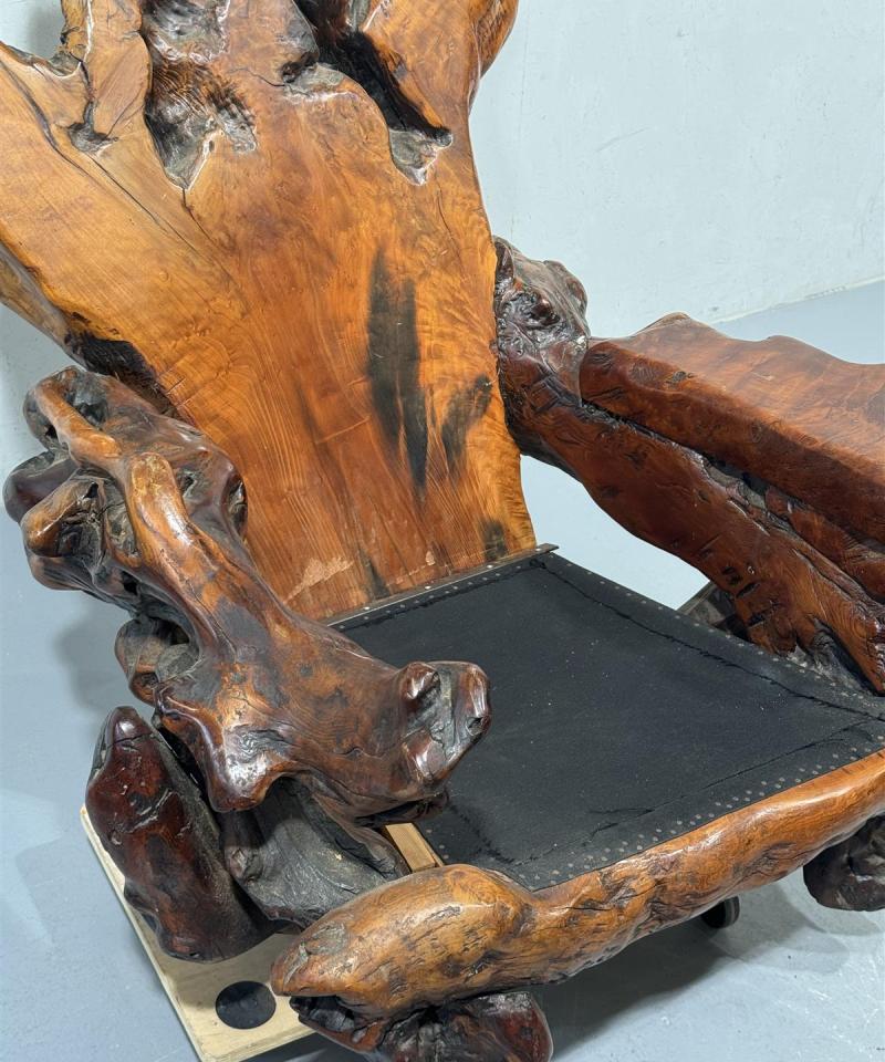 Massiivipuu nojatuoli