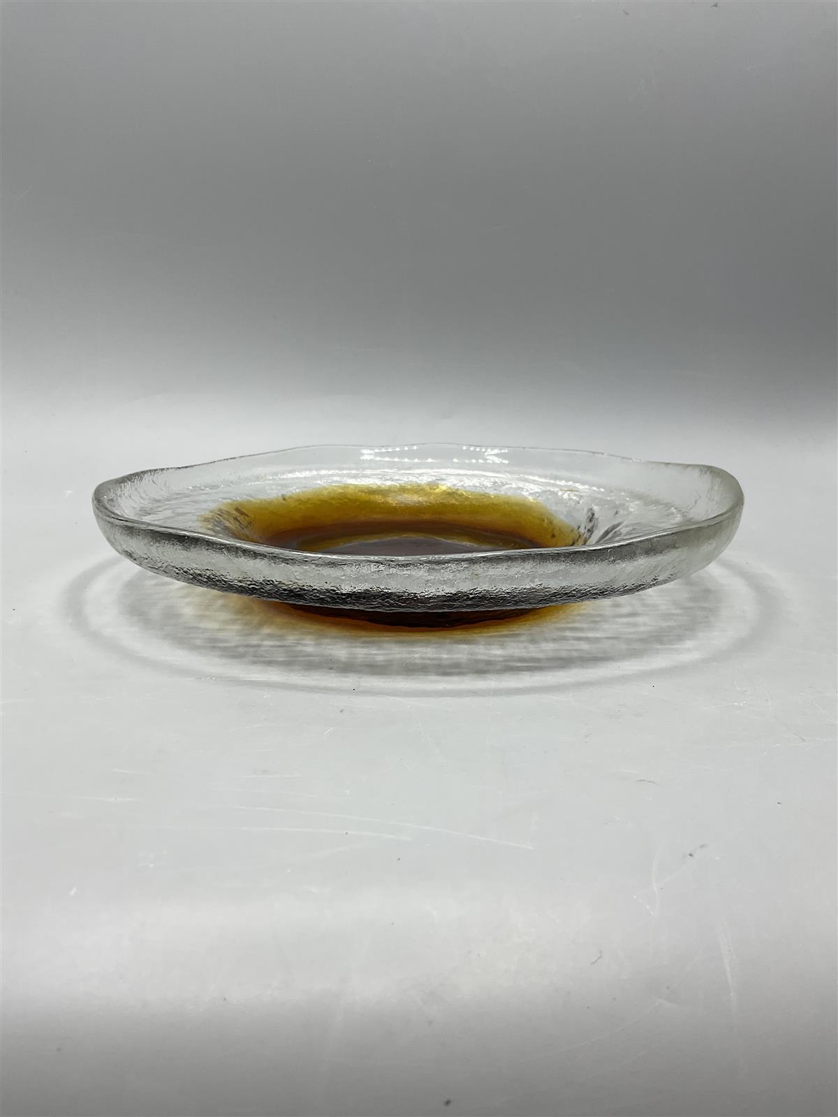 Humppila Kivi-set tarjoilulautanen, Pertti Santalahti