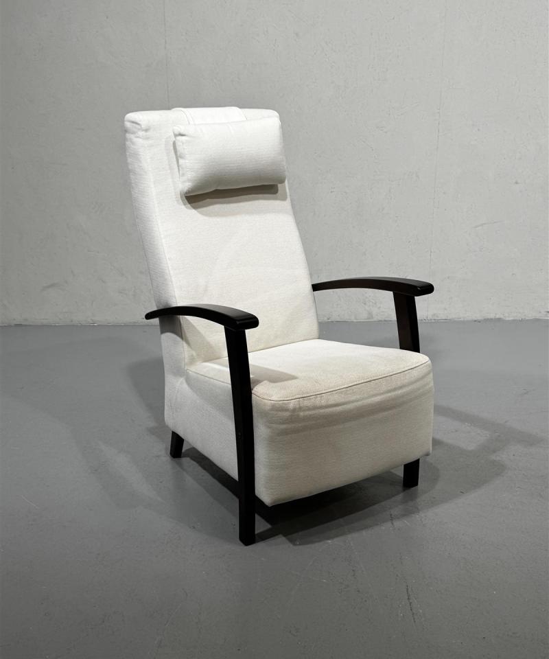 Mila nojatuoli valkoinen