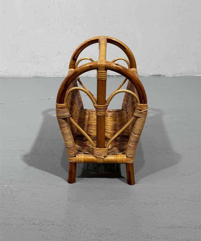 Rottinkinen lehtiteline