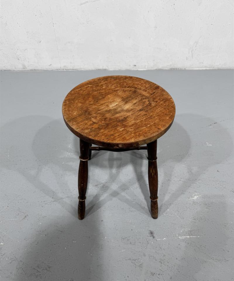 Vintage rustiikki jakkara