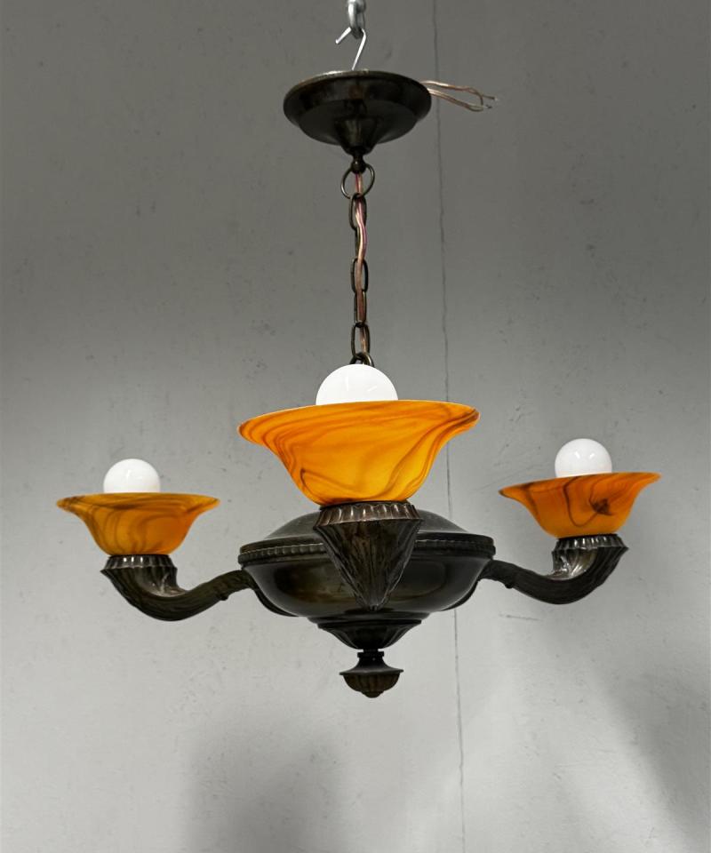 Art Deco kattovalaisin kolme valaisinpistettä