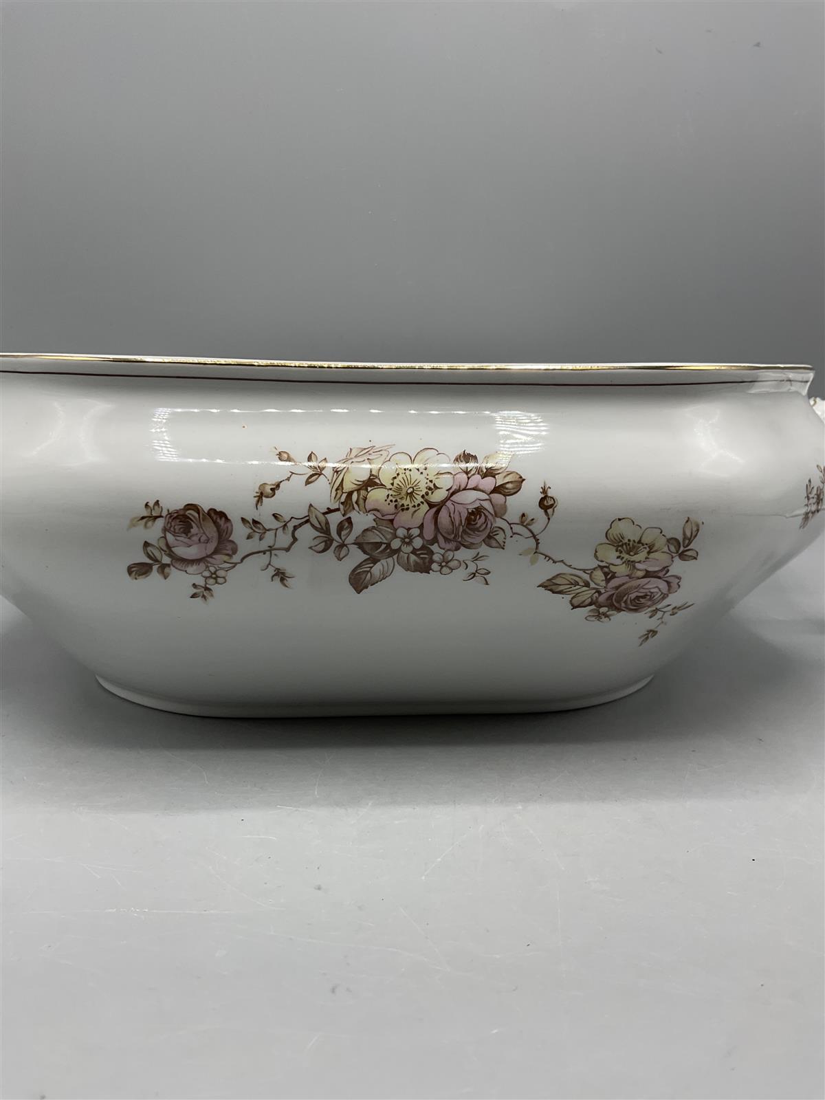 Arabia Diamanti soppaskooli GU-2 malli