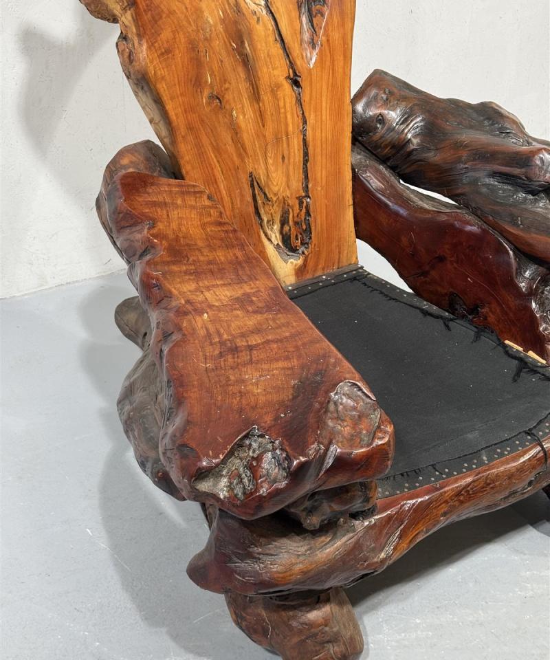 Massiivipuu nojatuoli