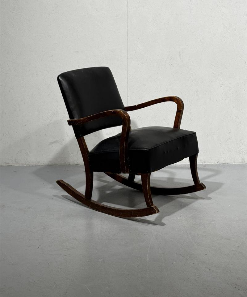 Vintage keinutuoli musta 50 luku