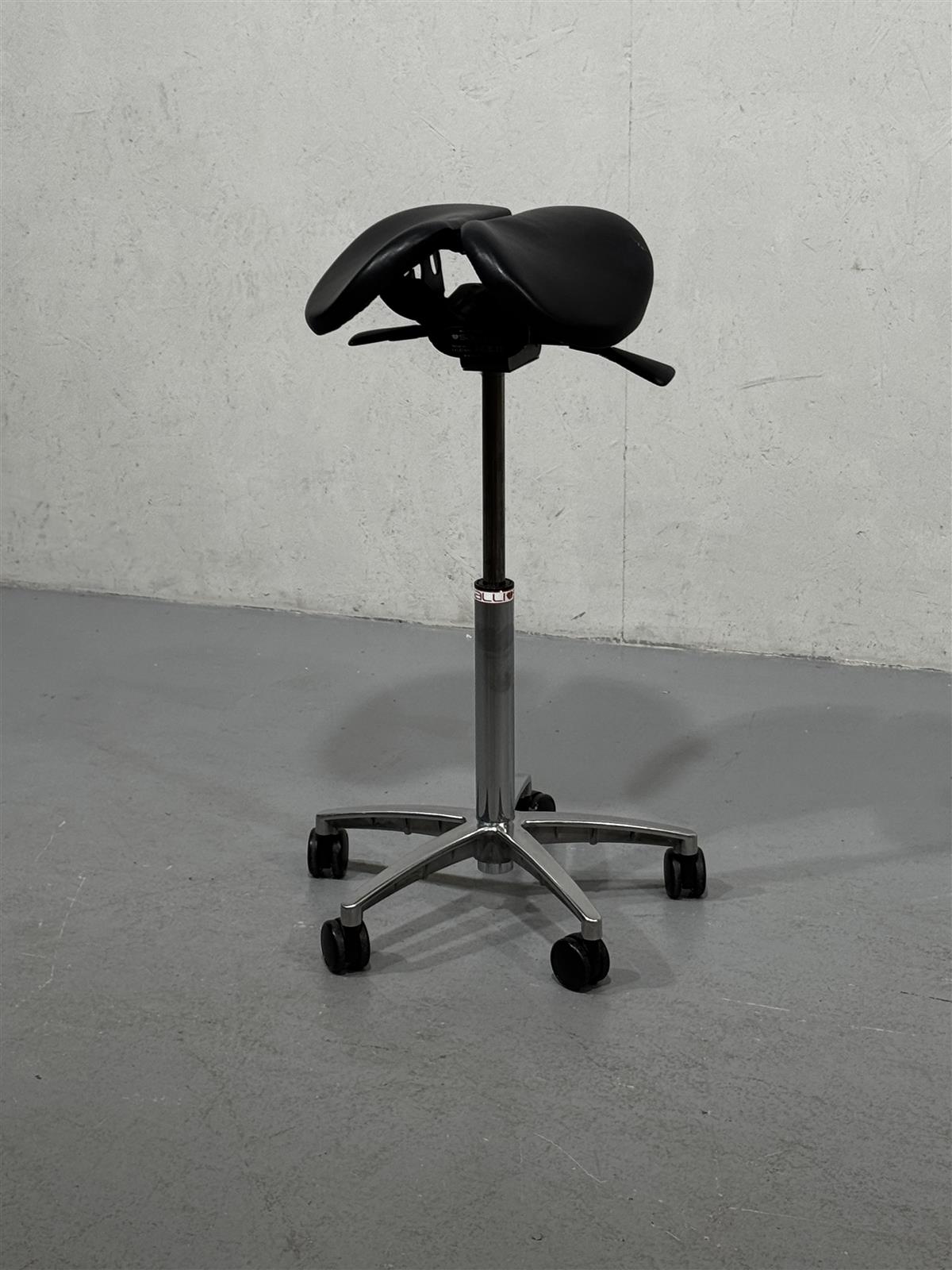 Salli Original satulatuoli musta moderni