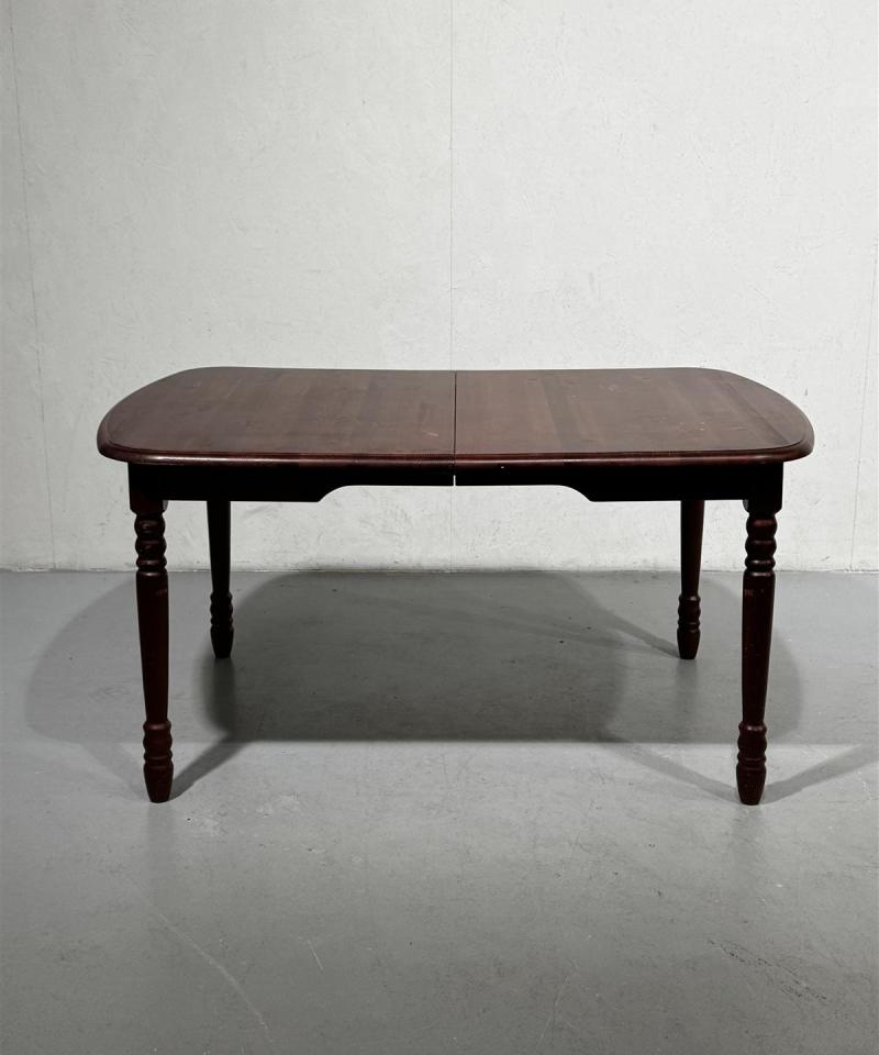 Ruokapöytä puu 146x100cm