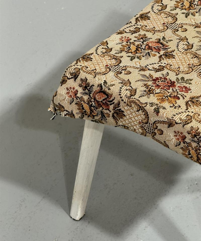 Vintage 60-luku jakkara kangasverhoilu