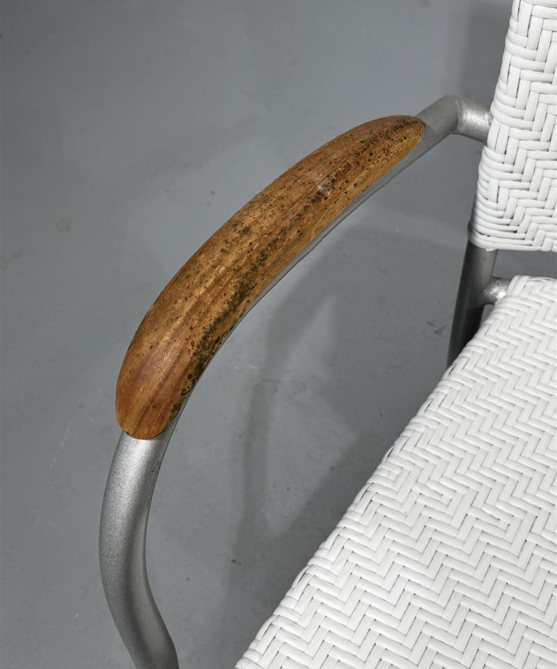 Parveketuolisetti (2 kpl) ja pöytä