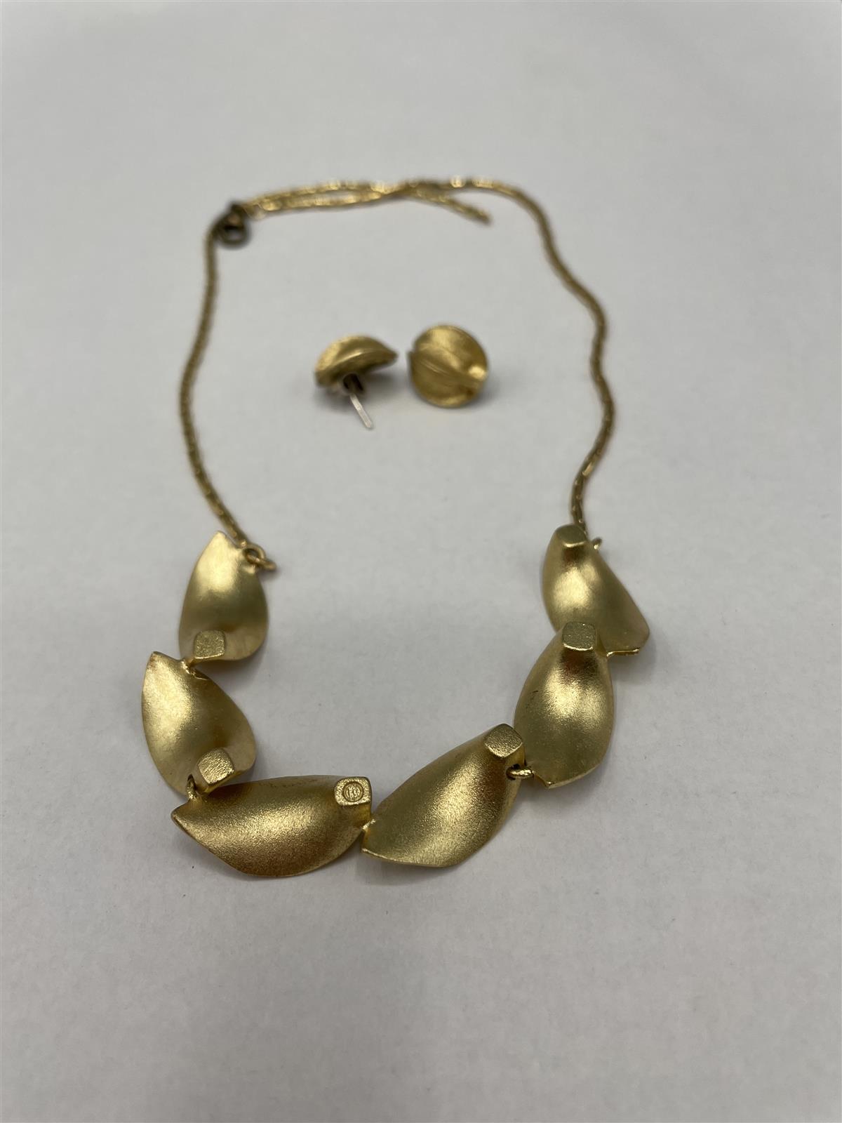 Kalevala koru Lumikukka kaulakoru + korvakorut