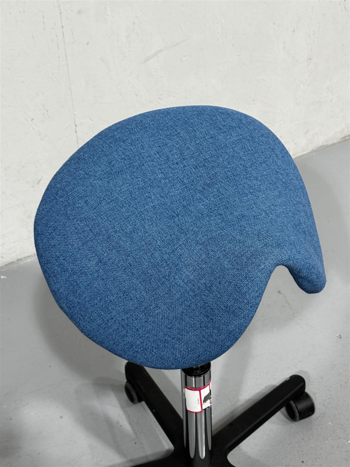 Beltton satulatuoli sininen