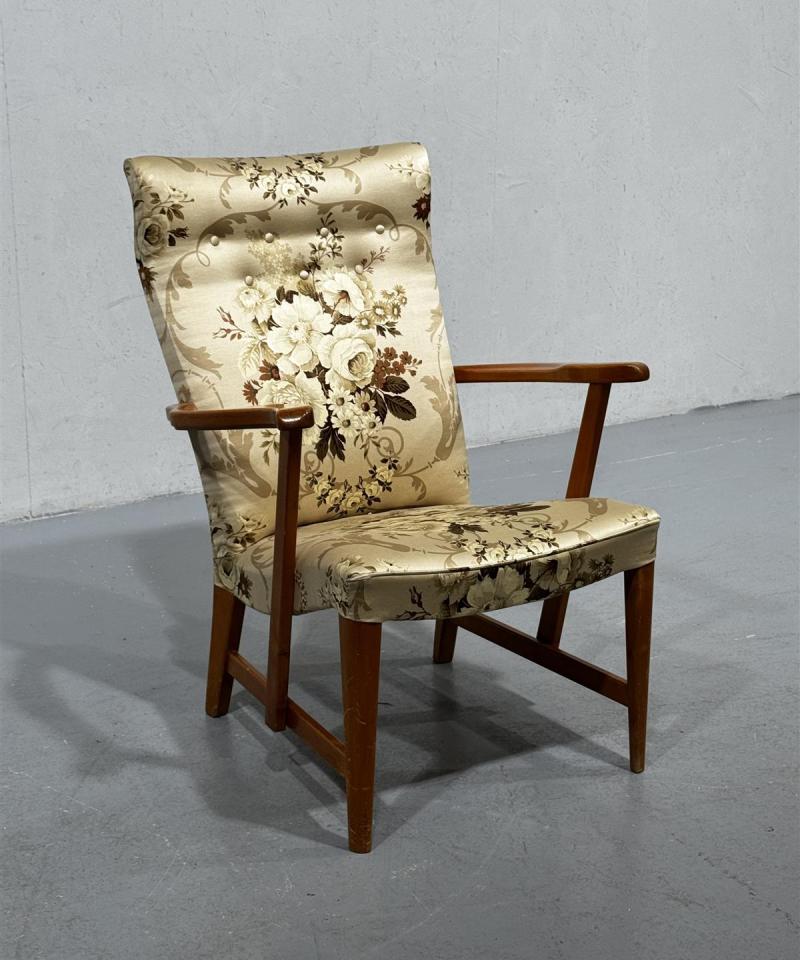 Carl Gustav Hiort af Ornäs Prinssi nojatuoli kukkakuvio