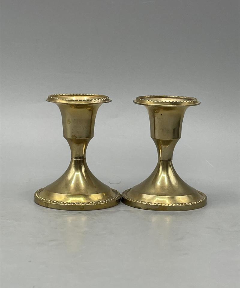 Messinki kynttiläönjalka pari