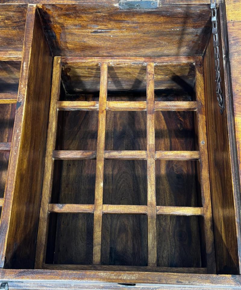 Acazia Rustiikkinen viiniarkku