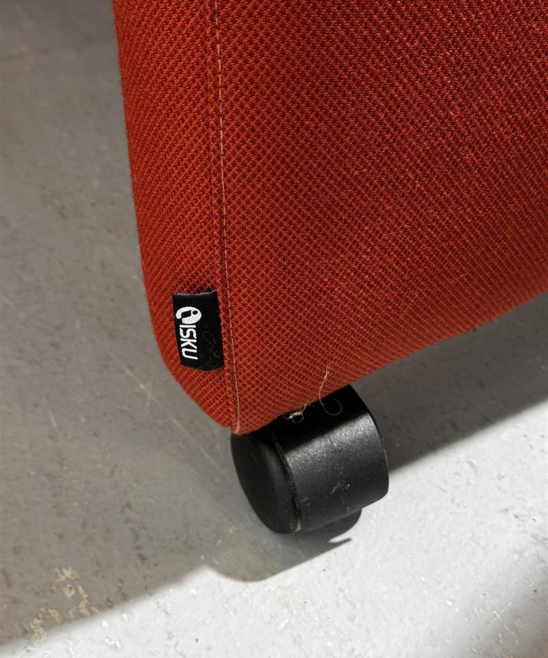 Isku Punainen nojatuoli (3kpl) rullilla