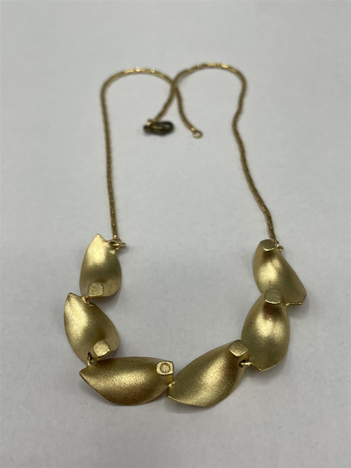 Kalevala koru Lumikukka kaulakoru + korvakorut