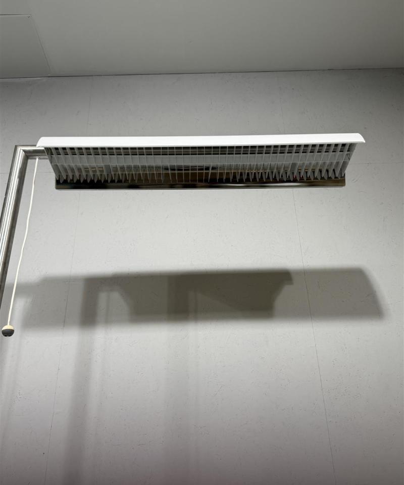 Idman industrial lattiavalaisin