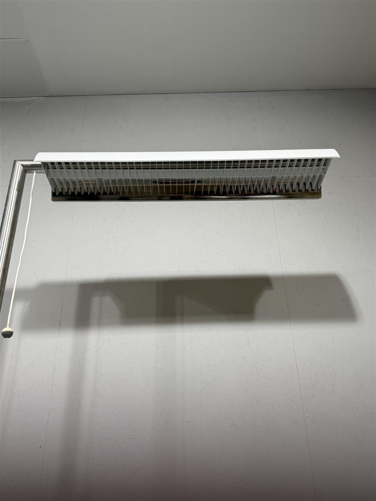 Idman industrial lattiavalaisin