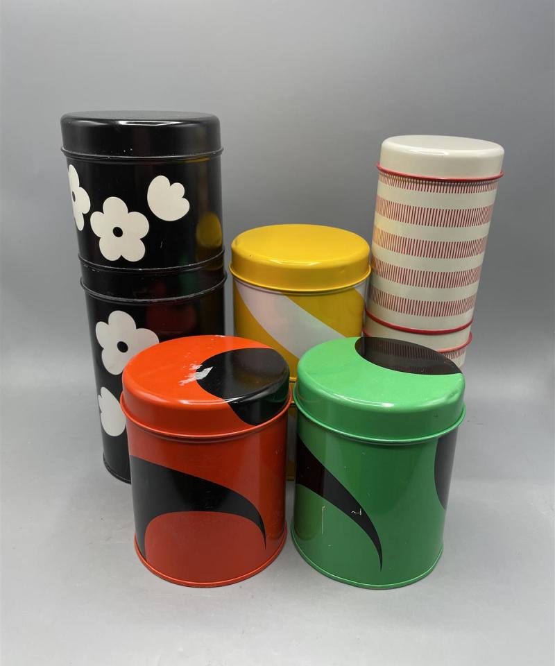 Aarikka peltipurkki setti 8-osaa