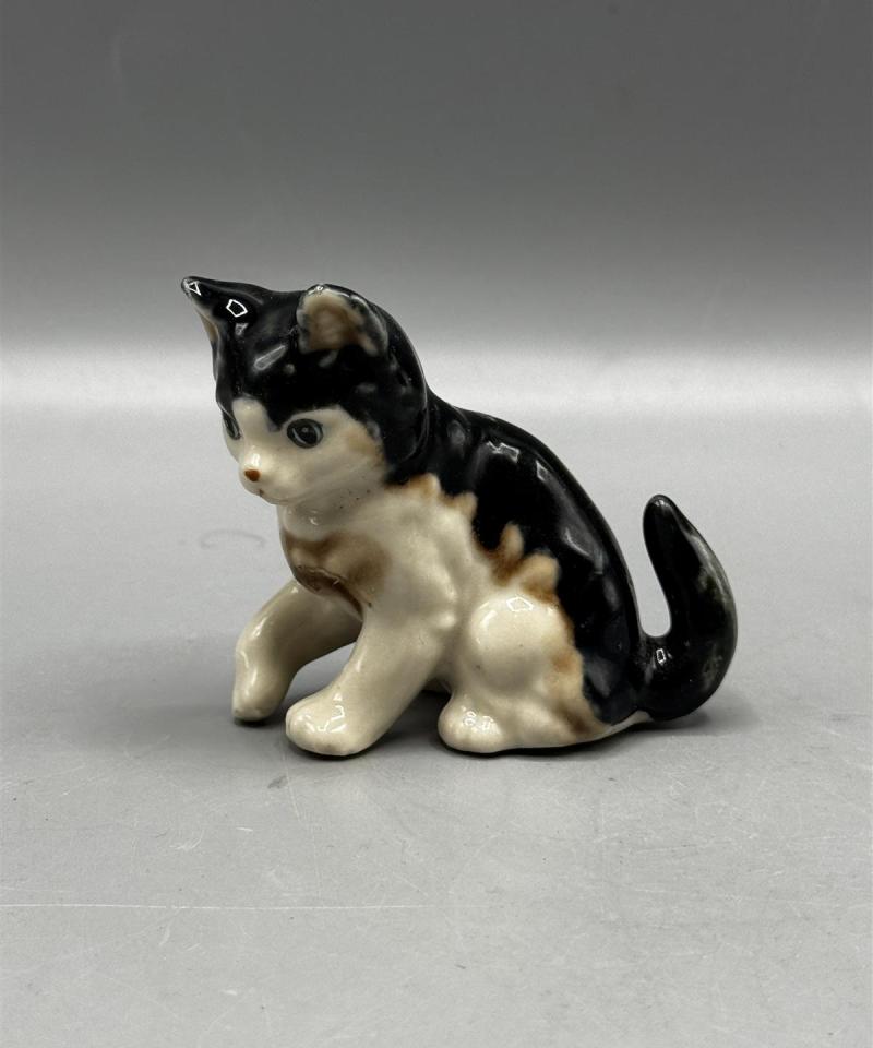 Vintage keraaminen kissafiguuri