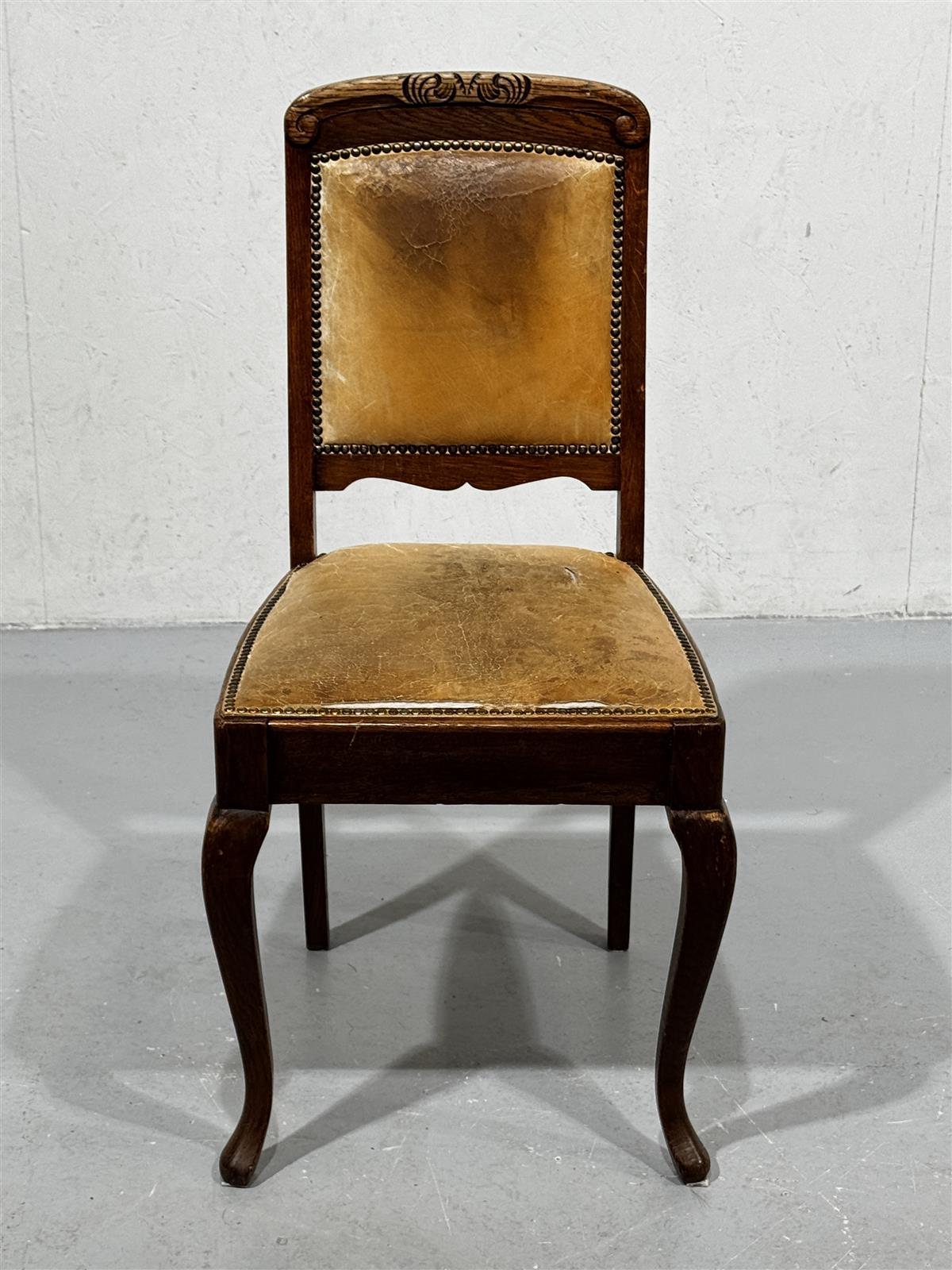 Rustiikki rokokoo tuoli niittikoriste