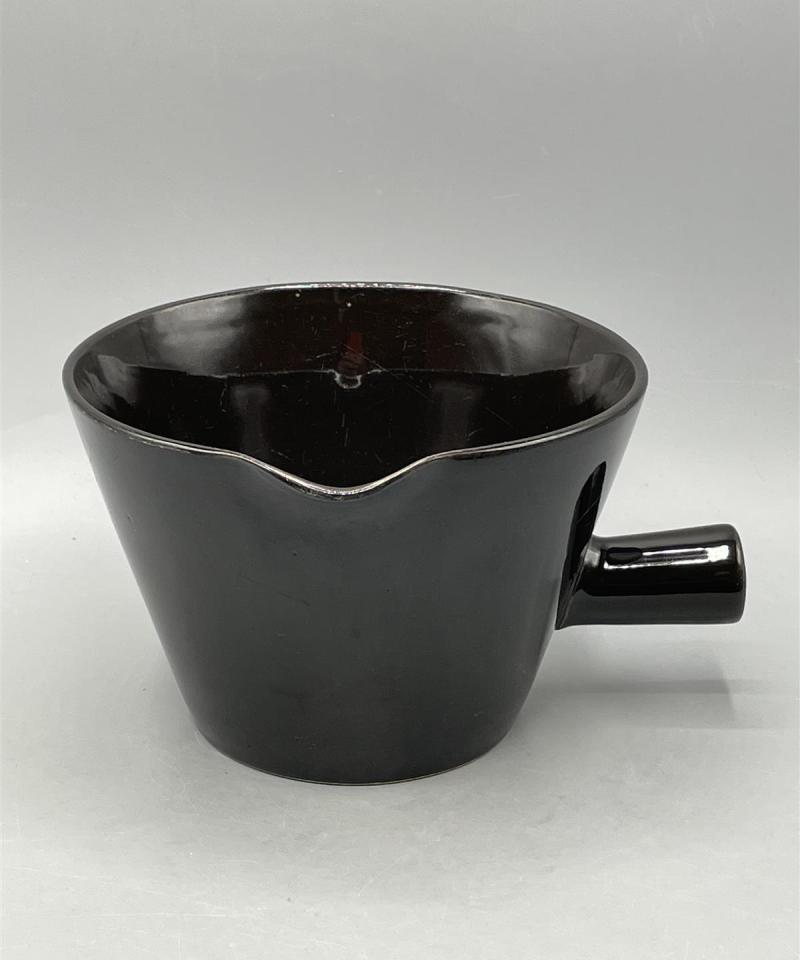 Arabia Kilta iso kastikekaadin, Kaj Franck