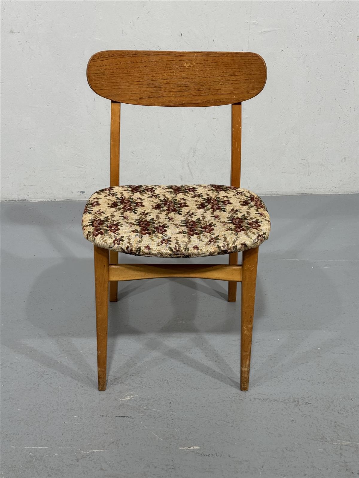 Vintage 60-luku tuoli puu