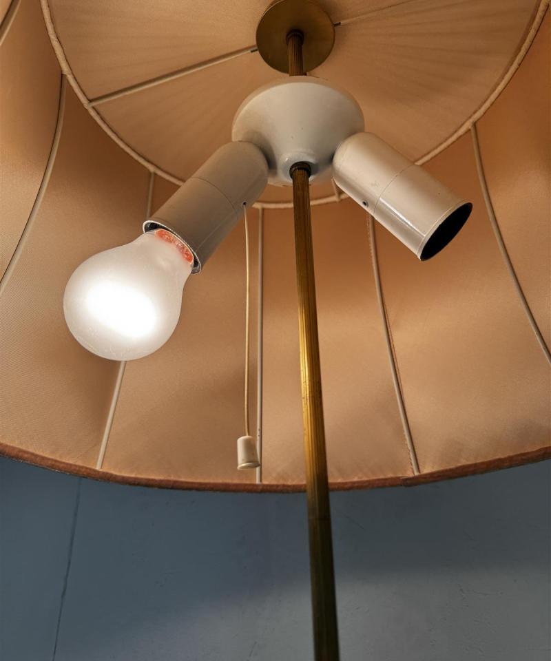 Vintage Valaisin-Mäkelä lattiavalaisin puu ja messinki