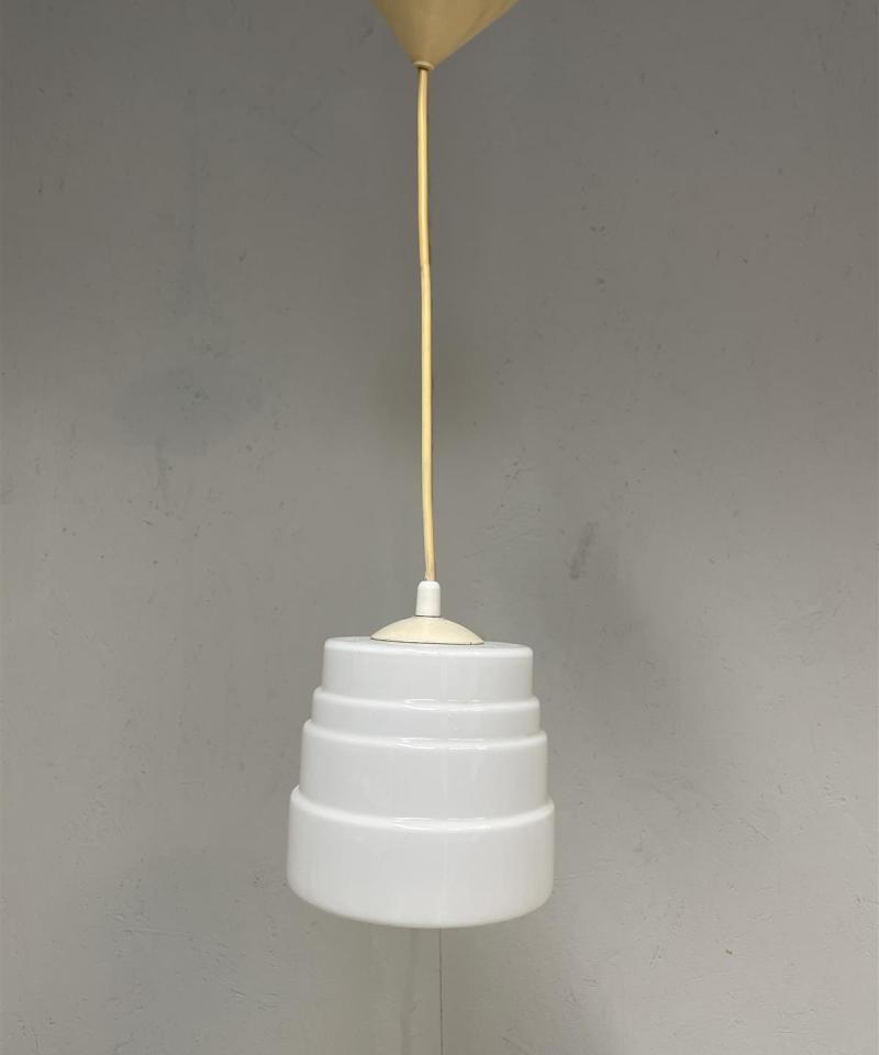 Vintage 60-luku riippuvalaisin valkoinen