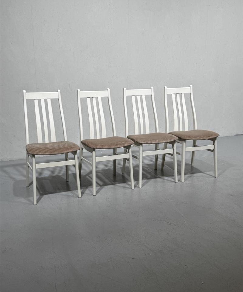 Farstrup Retro tuolit, valkoiset (4 kpl)