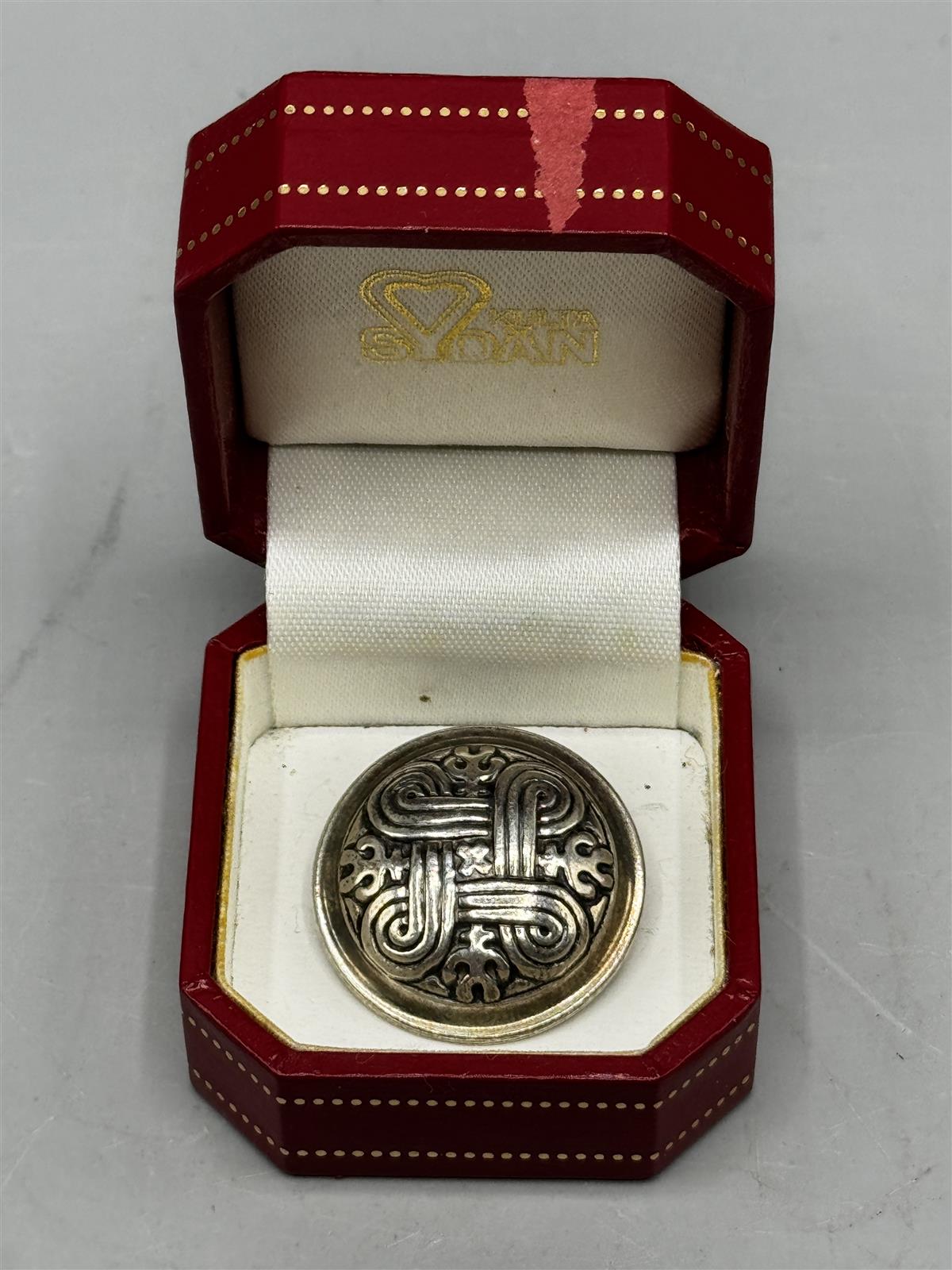 Kalevala Koru Hannunvaakuna rintakoru