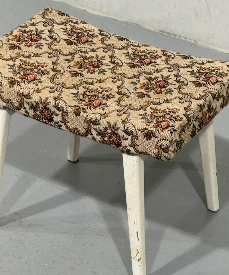 Vintage 60-luku jakkara kangasverhoilu