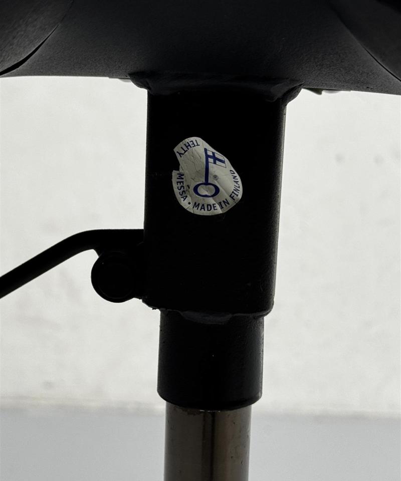 Salli Original satulatuoli musta