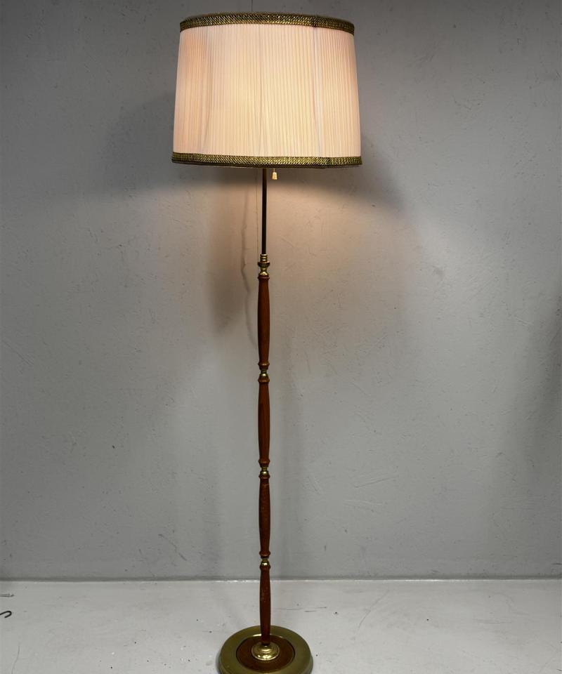 Vintage Valaisin-Mäkelä lattiavalaisin puu ja messinki