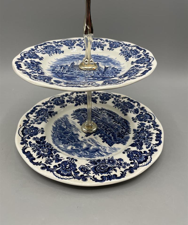 Vintage Enoch Wedgwood Castle kerrostarjotin