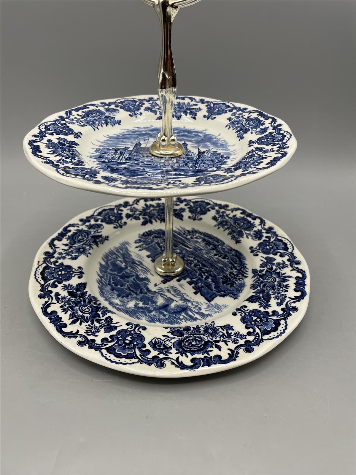 Vintage Enoch Wedgwood Castle kerrostarjotin