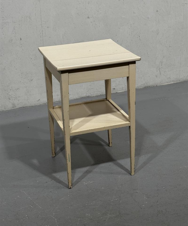 Vintage sivupöytä 45x45