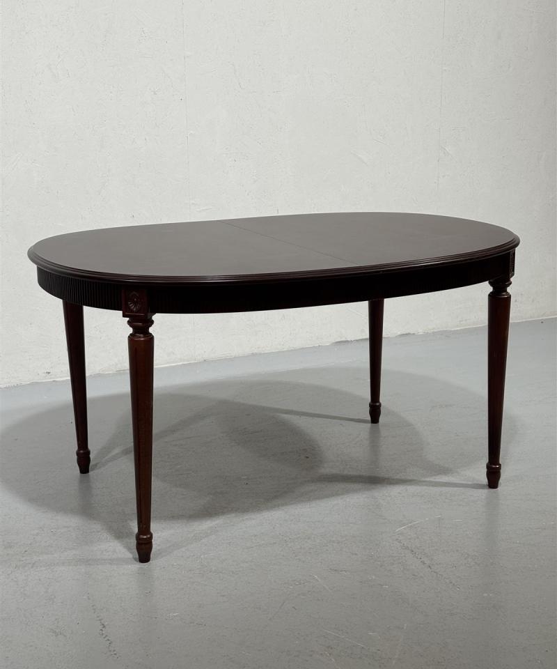 Kustavilainen ruokapöytä puu 140x100