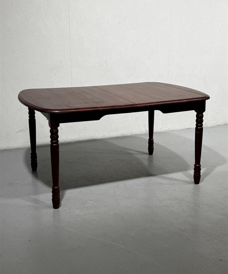 Ruokapöytä puu 146x100cm